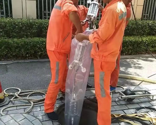 Hangzhou Xiaoshan Economic Development Zone Jianshe Second Road and Mingxing Road sewage pipe non-excavation repair pipeline length: 896m pipe diameter: DN300-400